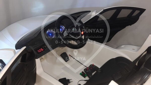 BMW X6 12V Akülü Jip (Jeep) İnci Beyaz