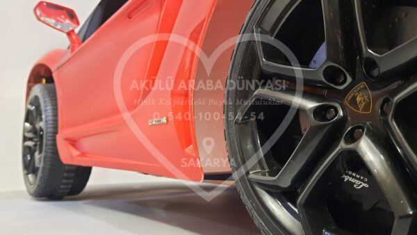 Rastar Lamborghini Aventator 6V Akülü Araba