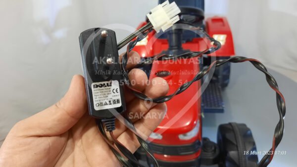 Dolu Farmer 6 Volt Akülü Traktör İkinciel