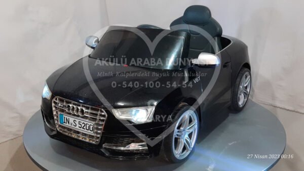 Audi S5 V6T 12V Akülü Araba Siyah