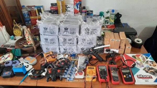 Akü Üst Ara Kablo Sigortalı 12 Volt 6 Volt Termal Sigorta
