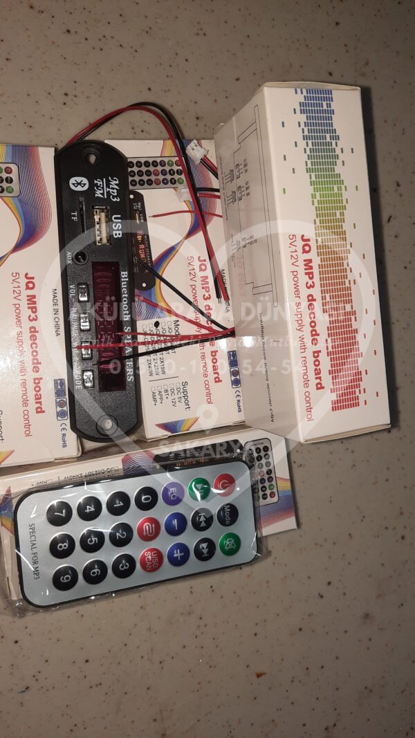 Fm Radio USB TF Kart Aux Bağlantılı Bluetooth Bağlantılı Mp3 Çalar