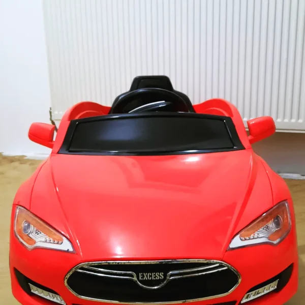 Excess Je 115 Tesla Benzeri Bir Model 6V Akülü Araba