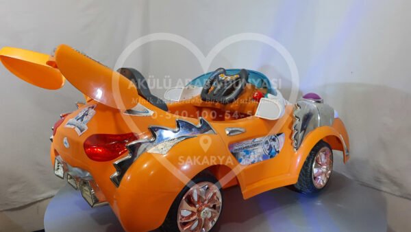 Jackie Chan's Fantasia Dragon Car SB-633R Akülü Araba