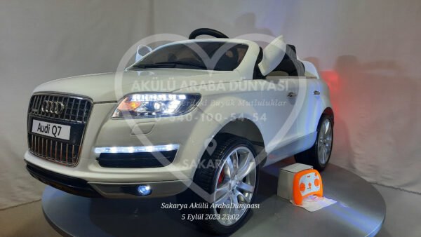 Kraft Audi 12V Akülü Jip (Jeep) Beyaz