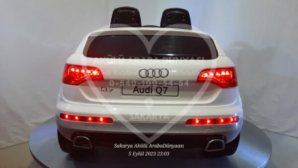 Kraft Audi 12V Akülü Jip (Jeep) Beyaz