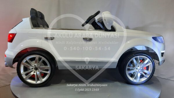 Kraft Audi 12V Akülü Jip (Jeep) Beyaz