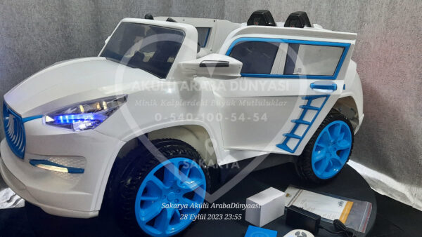 Furkan Toys Maseratî Zomana 12V Akülü Jip (Jeep) Beyaz