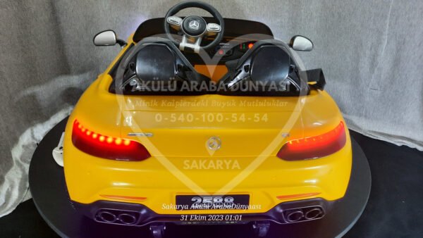 Mercedes GT AMG Akülü Araba
