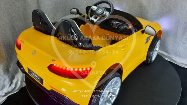 Mercedes GT AMG Akülü Araba
