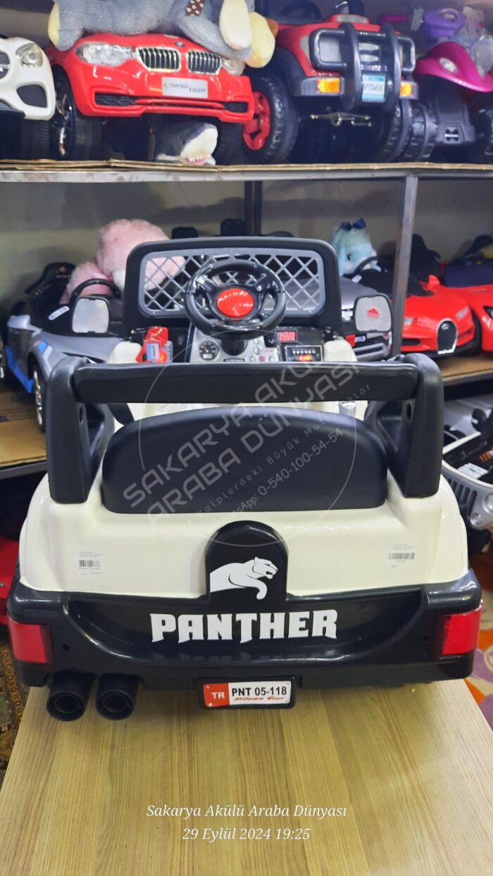 Pilsan 05-118 Panther Uzaktan Kumandalı 12 Volt Beyaz Akülü Araba 25