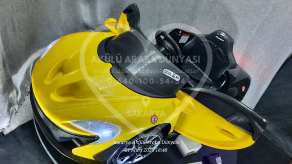 Akar Toys Velocy Primero Quantum 12 Volt Kumandalı Akülü Araba Sarı