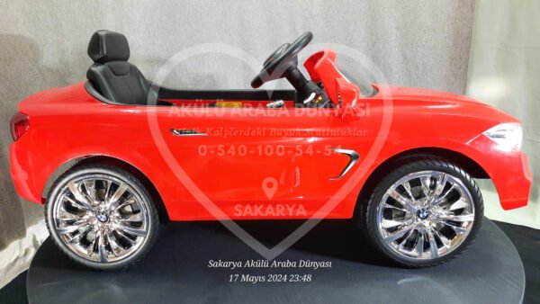 Kraft BMW 4 Seri Coupe Akülü Araba 12 Volt Kırmızı
