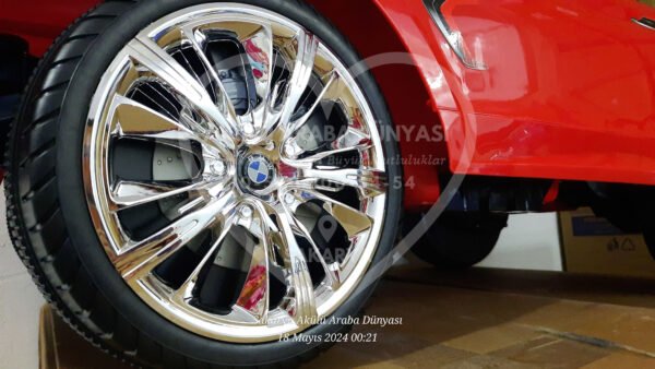 Kraft BMW 4 Seri Coupe Akülü Araba 12 Volt Kırmızı