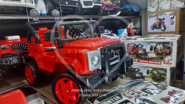 Dolu 8081 Hunter Uzaktan Kumandalı 12 V Akülü Araba