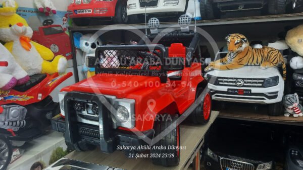 Dolu 8081 Hunter Uzaktan Kumandalı 12 V Akülü Araba