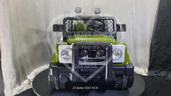 Dolu 8083 Commando Uzaktan Kumandalı 12 V Akülü Araba