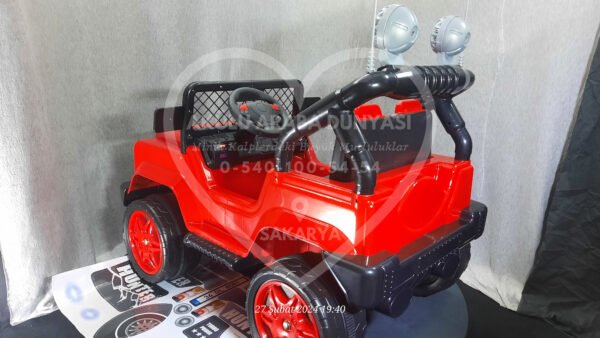 Dolu 8081 Hunter Uzaktan Kumandalı 12 V Akülü Araba