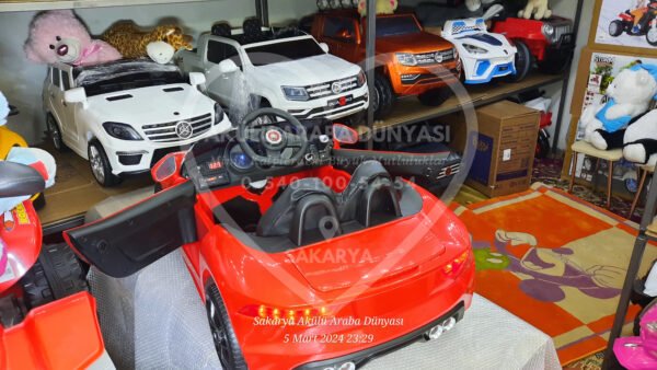 BabyHope 442 Cougar 12 Volt Akülü Araba Kırmızı