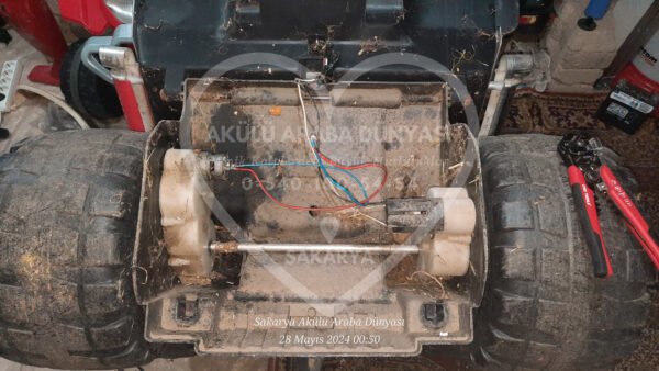 Peg Perego Gaucho Rock'in Akülü Araba Motorlu Şanzuman 12 Volt