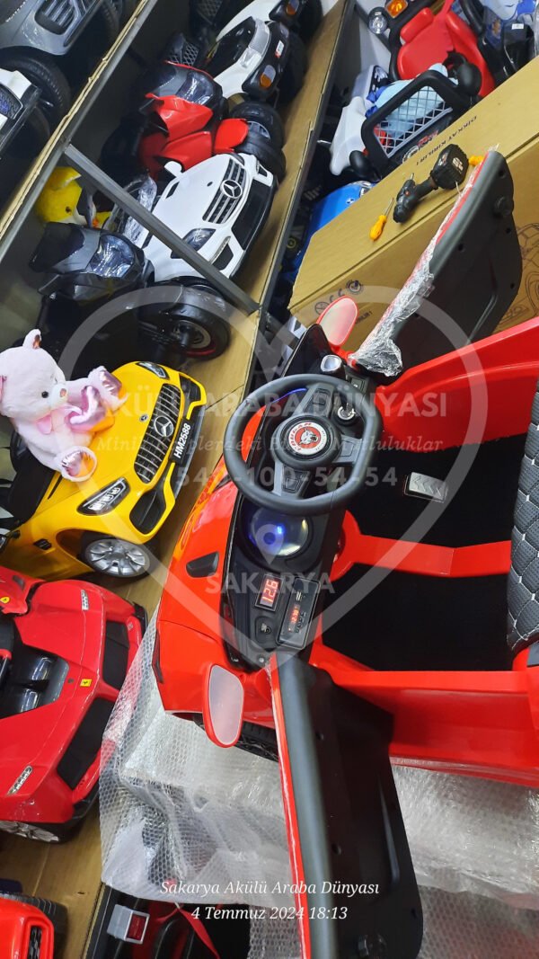 BabyHope 442 Cougar 12 Volt Akülü Araba Kırmızı