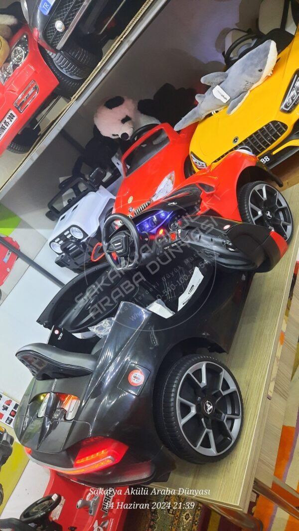 Akar Toys Velocy Primero Quantum 12 Volt Kumandalı Akülü Araba Kırmızı