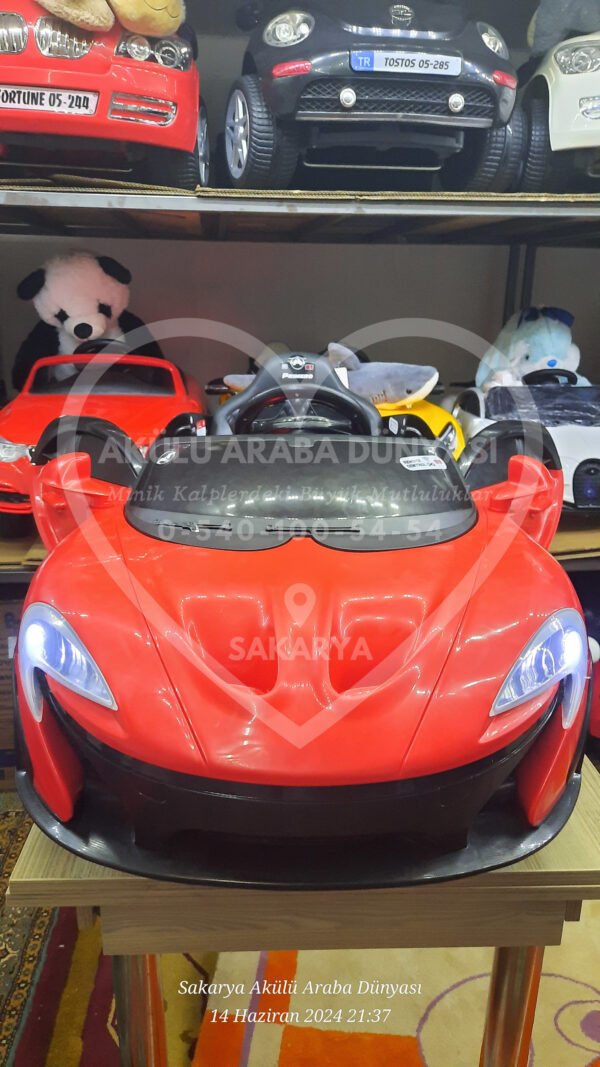 Akar Toys Velocy Primero Quantum 12 Volt Kumandalı Akülü Araba Kırmızı