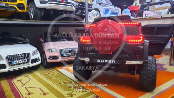 Süper 4x4 12 Volt Eva Teker Akülü Araba Kumandalı
