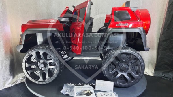 Süper 4x4 12 Volt Eva Teker Akülü Araba Kumandalı
