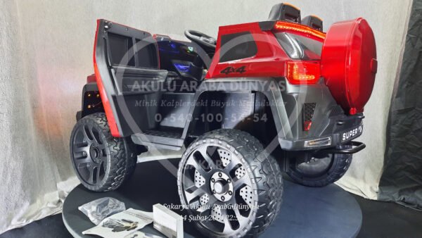 Süper 4x4 12 Volt Eva Teker Akülü Araba Kumandalı