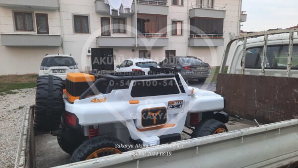 Better XXXL Çift Kişilik Akülü Araba Jip Jeep Telefon Kontrollü Eva Lastik