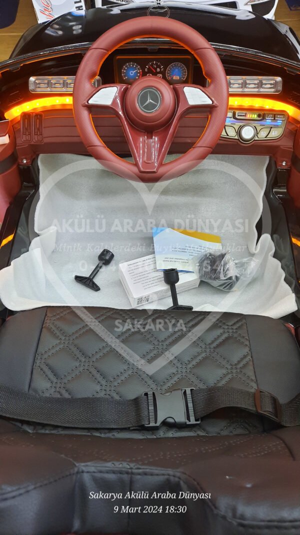 S600 4x4 Eva Teker 12 Volt Akülü Araba Işıklı Kapı