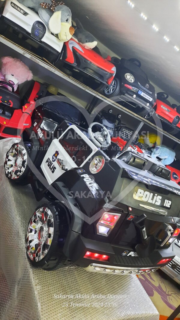 4×2 İznik 12 Volt Çift Kişilik Polis Akülü Araba (96-445) - Görsel 8