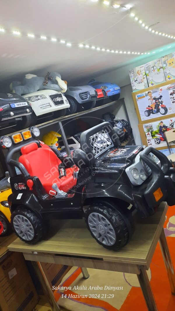 Pilsan 05-203 Apache 12 Volt Akülü Araba Kumandalı