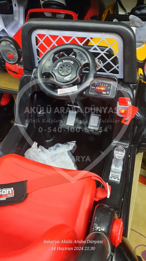 Pilsan 05-203 Apache 12 Volt Akülü Araba Kumandalı - Görsel 4