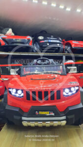 4×4 Fenomen 12 V Çift Kişilik Akülü Araba (94-526)