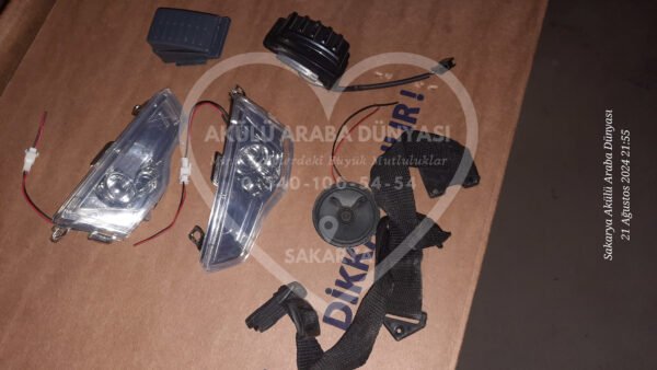 Bazı Akülü Araba Yedek Parçaları Far Hoparlör Gaz Pedalı