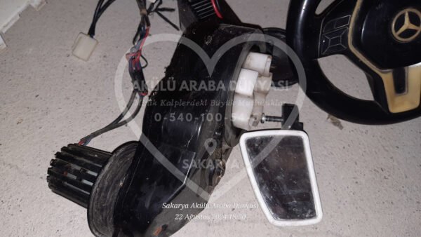 Mercedes GLA Akülü Araba Yedek Parçaları