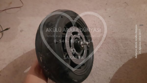 R 1000 BMW Akülü Motosiklet Ön Tekerlek
