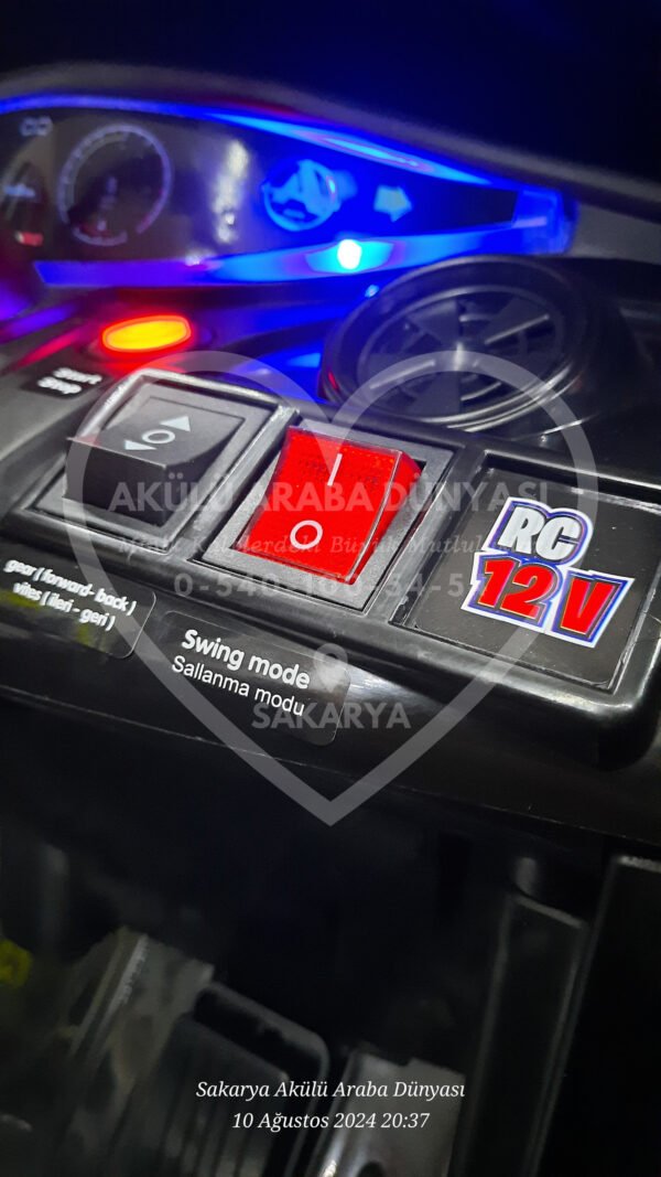 Akar Toys Bravo Kumandalı 4X2 12 Volt Kırmızı Akülü Araba (95-363)