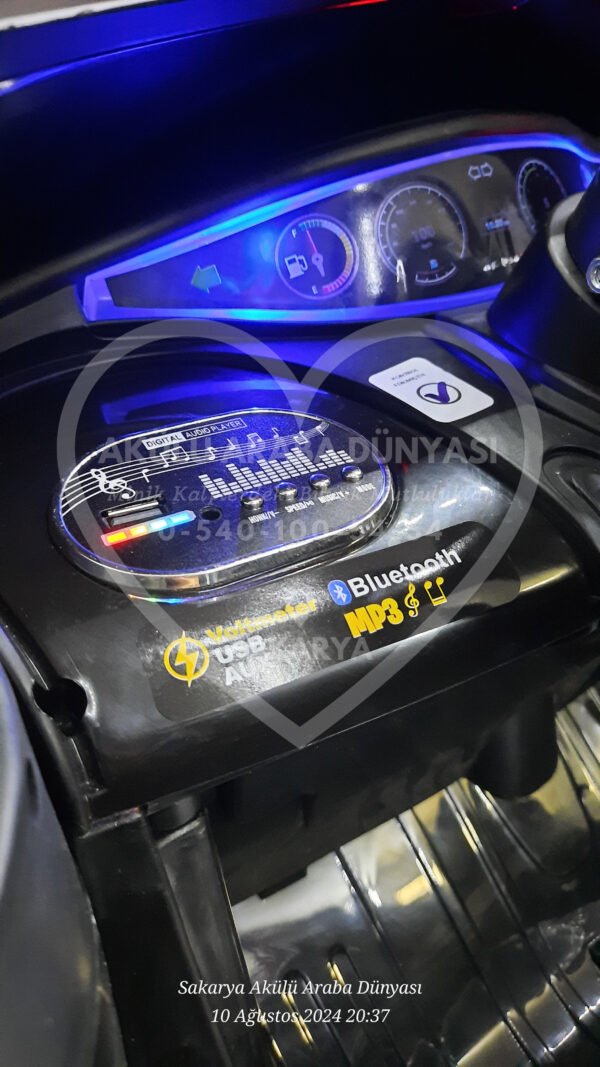 Akar Toys Bravo Kumandalı 4X2 12 Volt Kırmızı Akülü Araba (95-363)