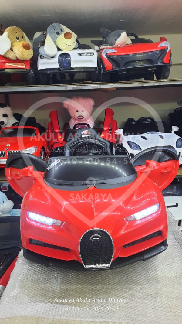 Akar Toys Bravo Kumandalı 4X2 12 Volt Kırmızı Akülü Araba (95-363)