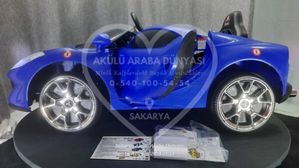 Akar Toys Favori Kumandalı 4X2 12 Volt Lacivert Akülü Araba (95-608)