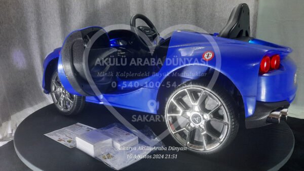 Akar Toys Favori Kumandalı 4X2 12 Volt Lacivert Akülü Araba (95-608)
