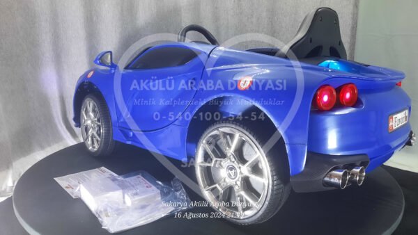 Akar Toys Favori Kumandalı 4X2 12 Volt Lacivert Akülü Araba (95-608)