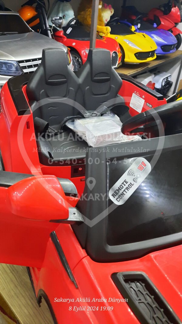 Akar Toys Raptor Akülü Araba 12 Volt Kumandalı (96-339)