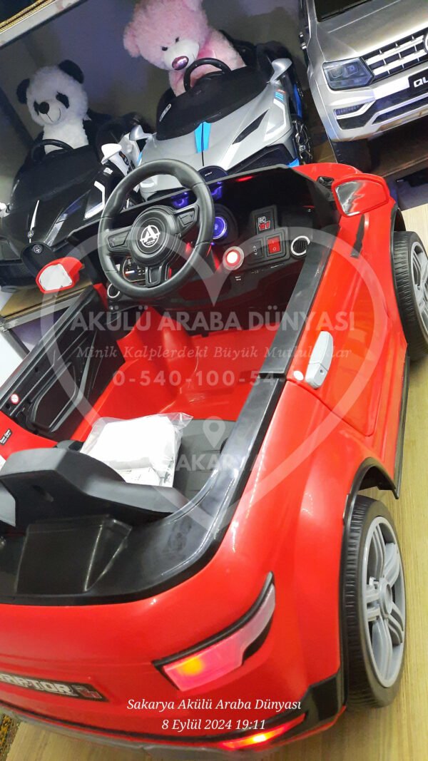 Akar Toys Raptor Akülü Araba 12 Volt Kumandalı (96-339)