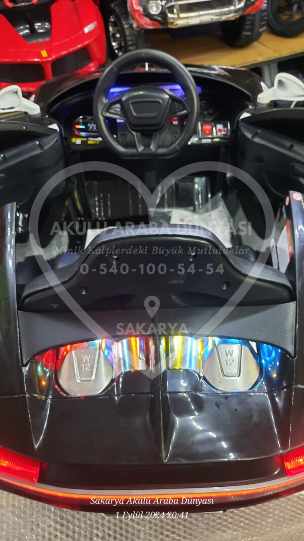 Akar Toys Style Kumandalı 4X2 12 Volt Siyah Polis Akülü Araba (96-452)
