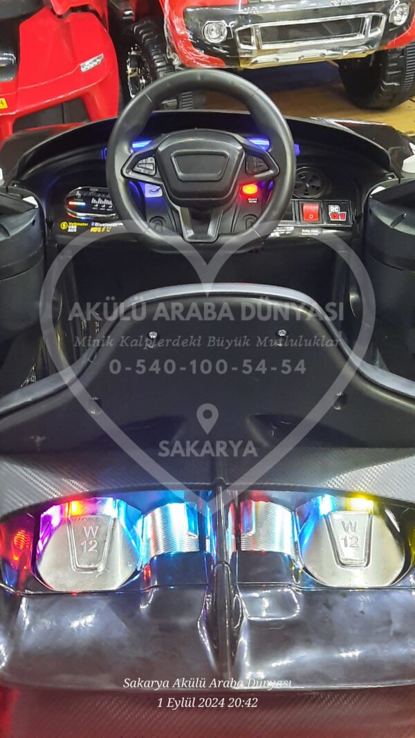 Akar Toys Style Kumandalı 4X2 12 Volt Siyah Polis Akülü Araba (96-452)