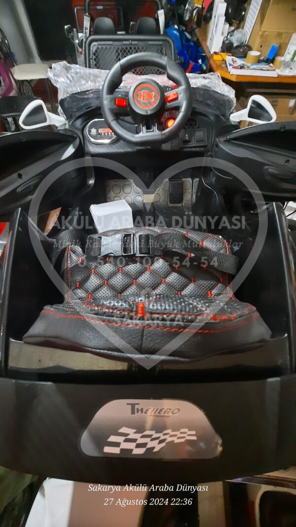 BabyHope 440 Siyah 12 Volt Kumandalı Akülü Araba İkinci El